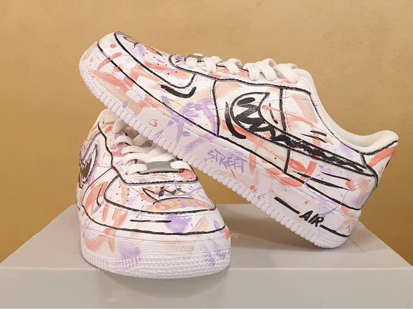 Cartoon Street art - Air Force 1